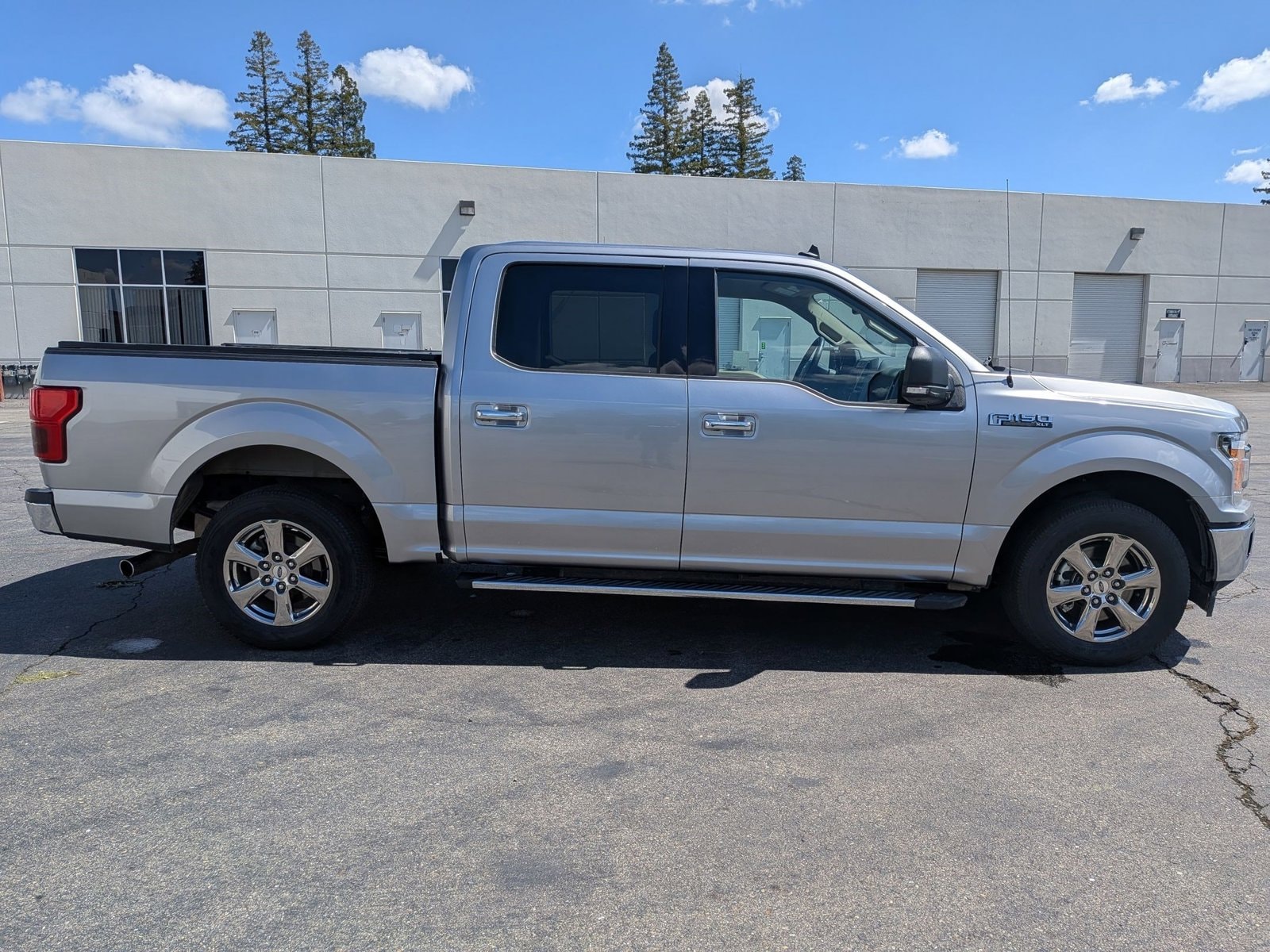 2020 Ford F-150 XL photo 4
