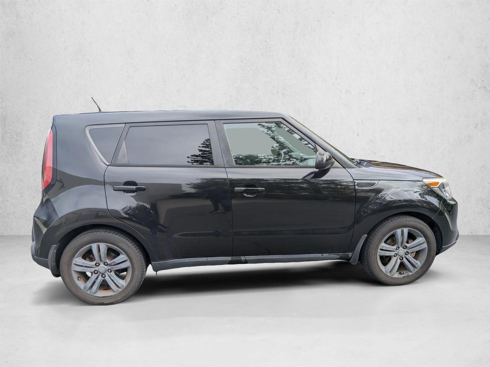 2015 Kia Soul Base photo 2