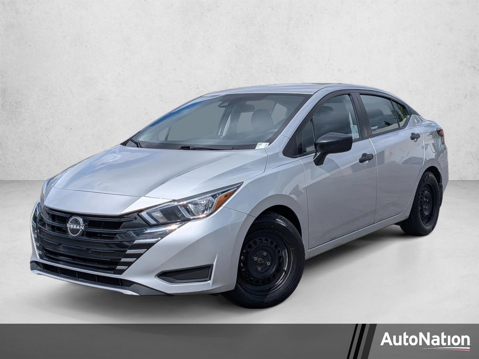 2023 Nissan Versa 1.6 S CVT's photo