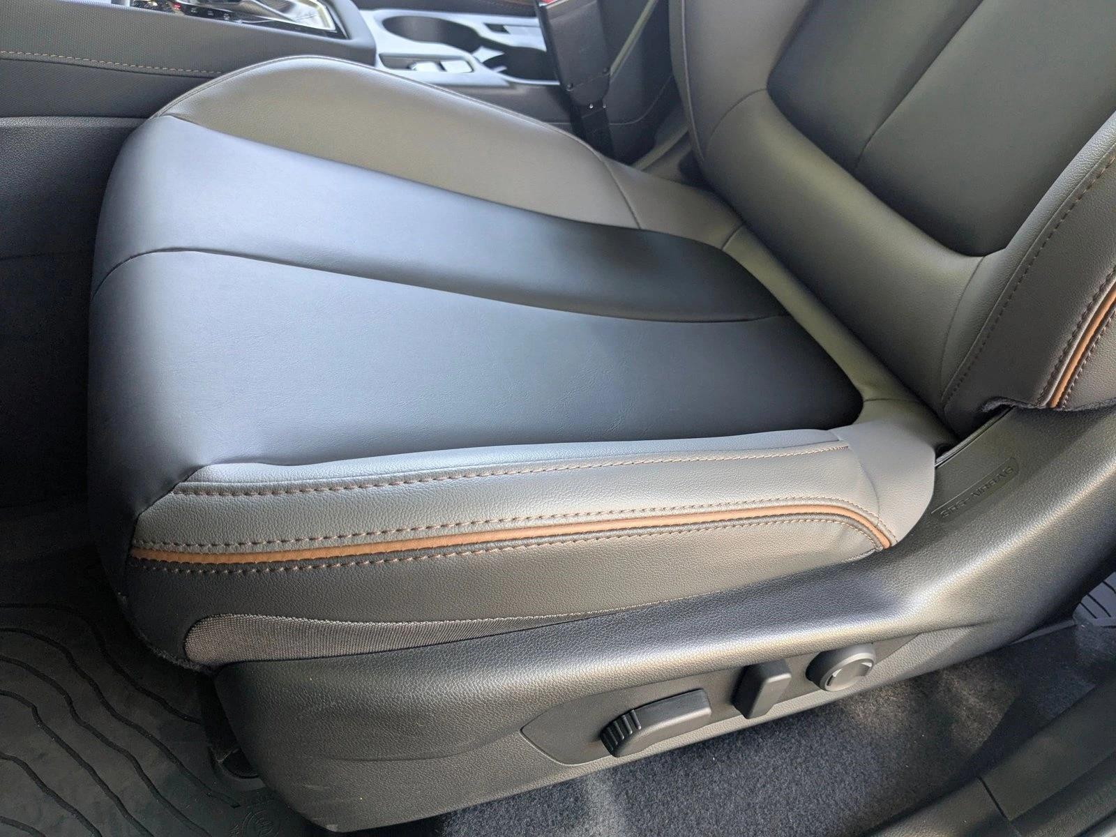 2025 Subaru Forester Sport Base photo 4