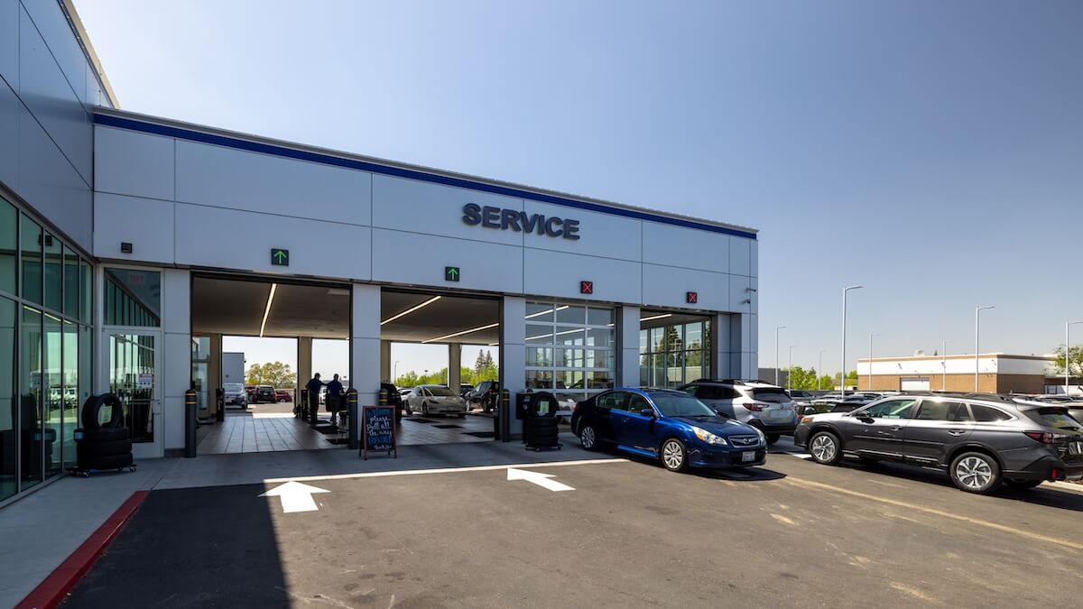 AutoNation Subaru Roseville Service Center entrance