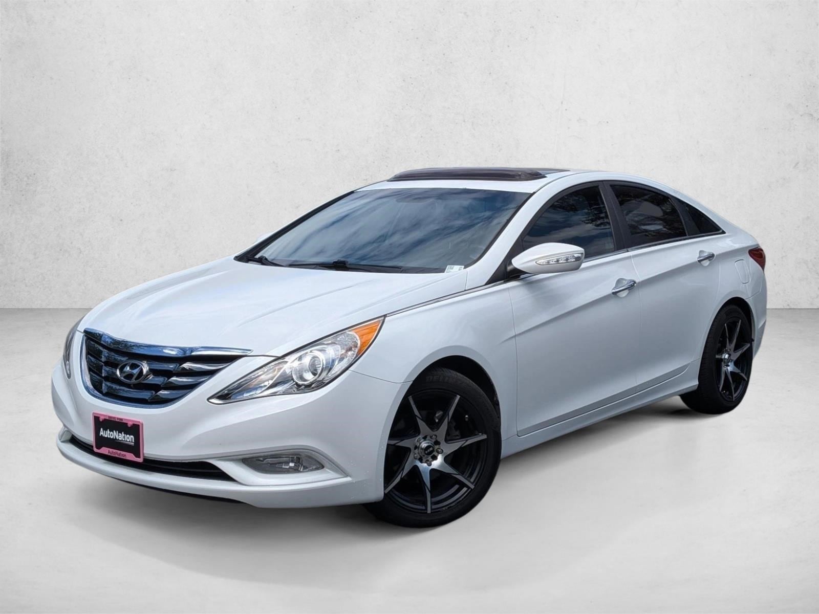 2013 Hyundai Sonata Limited photo 1