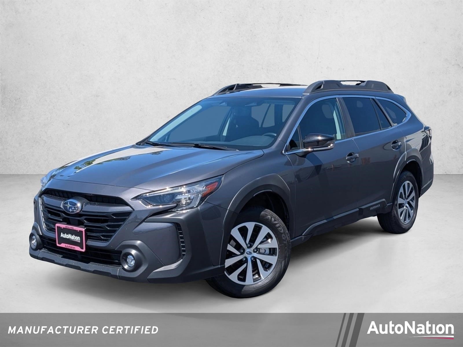 2024 Subaru Outback Premium's photo