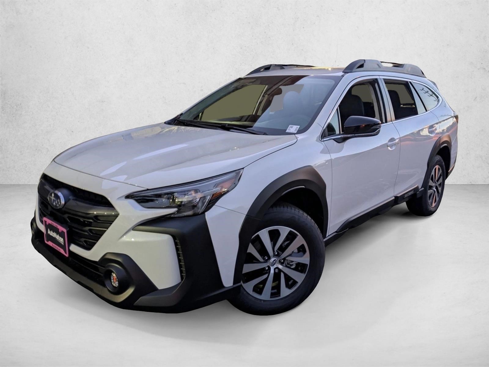 2025 Subaru Outback Premium's photo