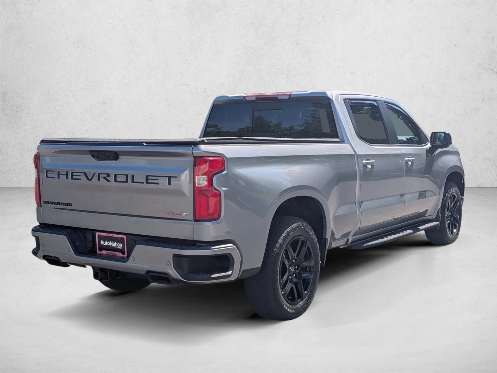 2023 Chevrolet Silverado 1500 RST photo 5