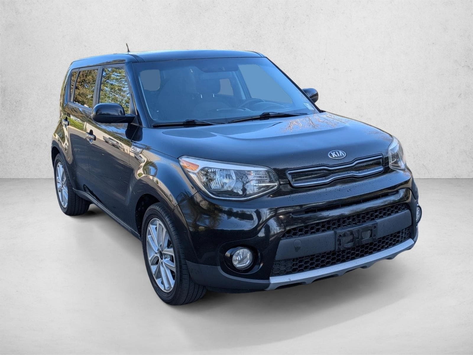 2018 Kia Soul + photo 3