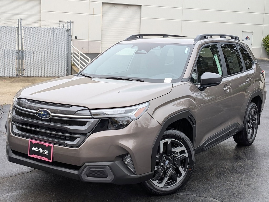 New 2025 Subaru Forester Limited Hybrid SUV