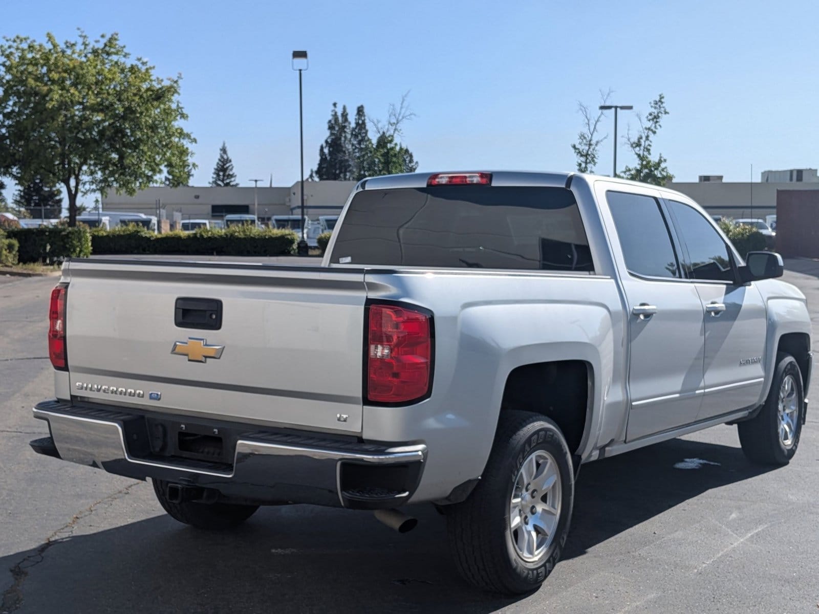 2017 Chevrolet Silverado 1500 LT photo 5