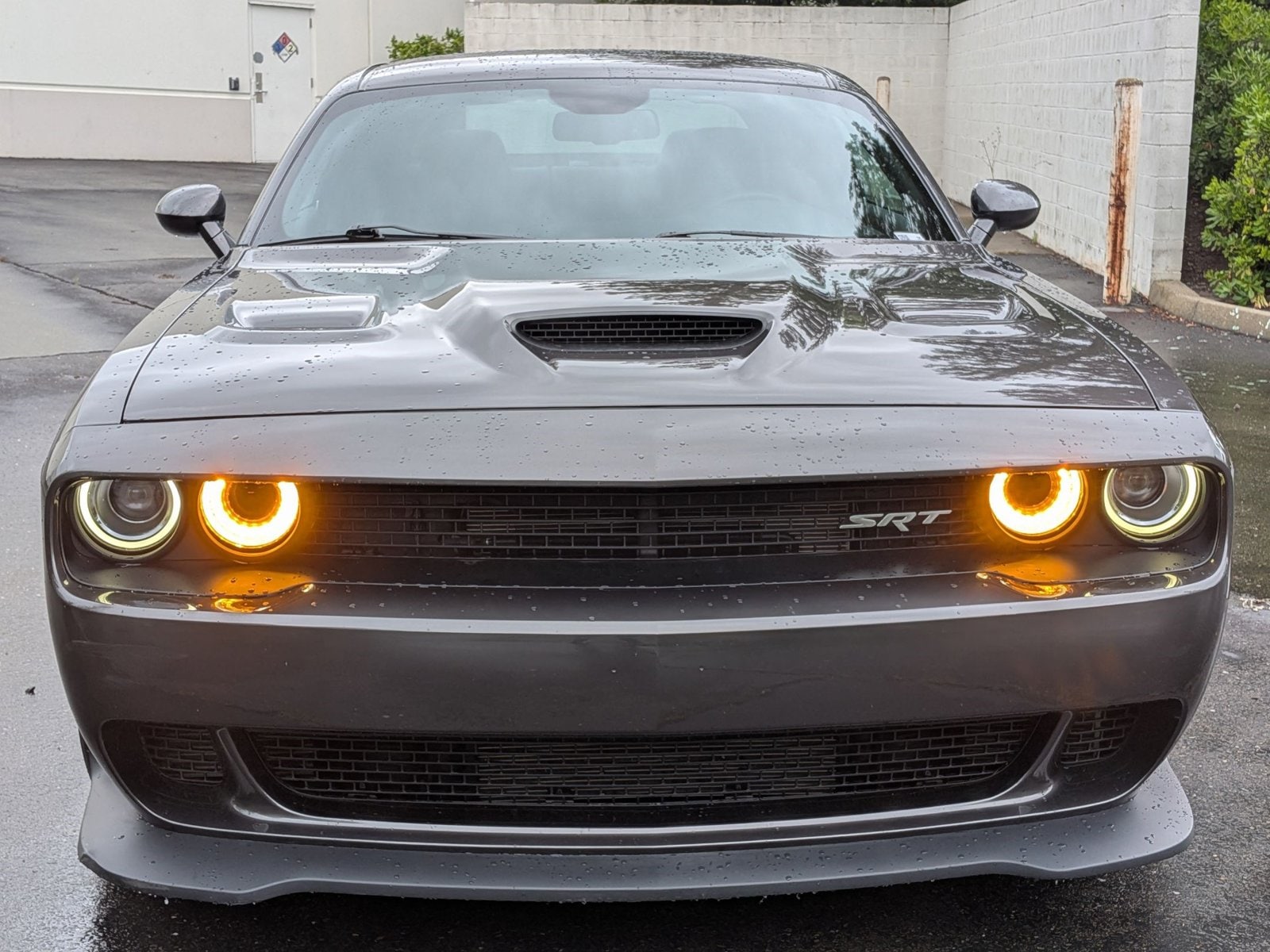 2016 Dodge Challenger SRT Hellcat photo 2
