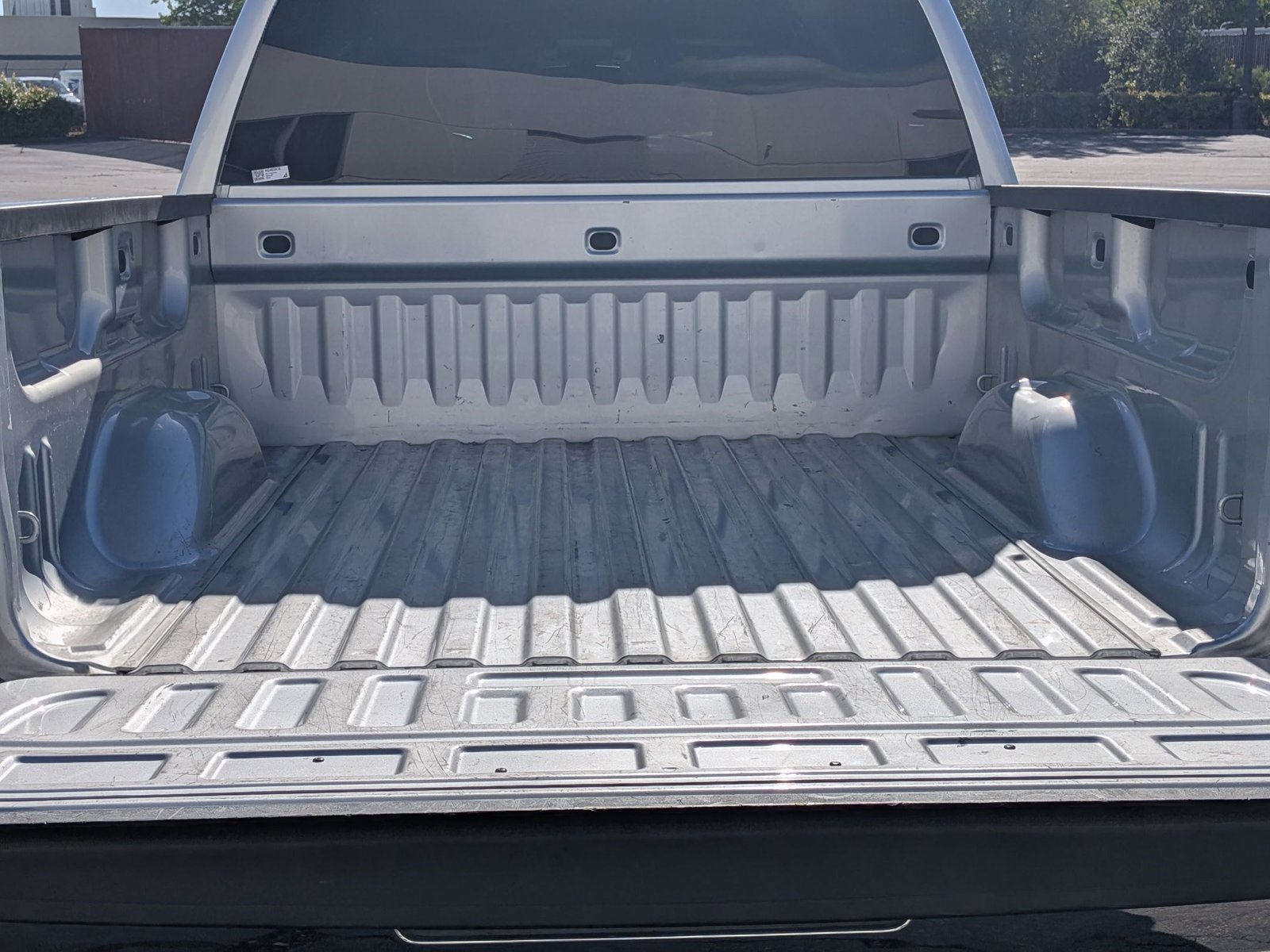 2017 Chevrolet Silverado 1500 LT photo 6