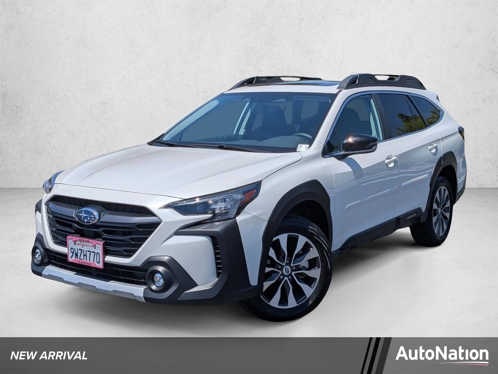 2025 Subaru Outback Limited's photo