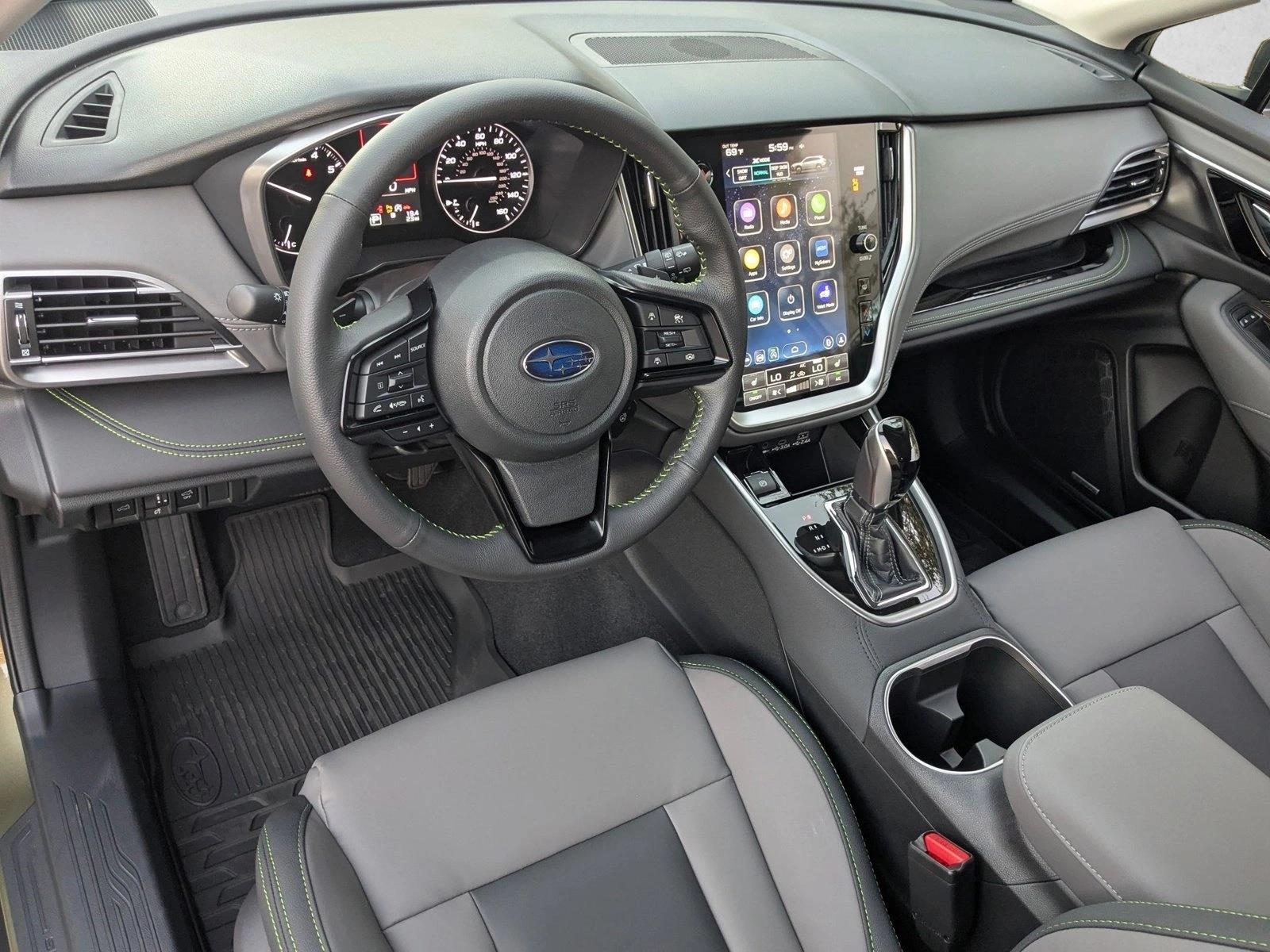 2025 Subaru Outback Onyx Edition photo 3