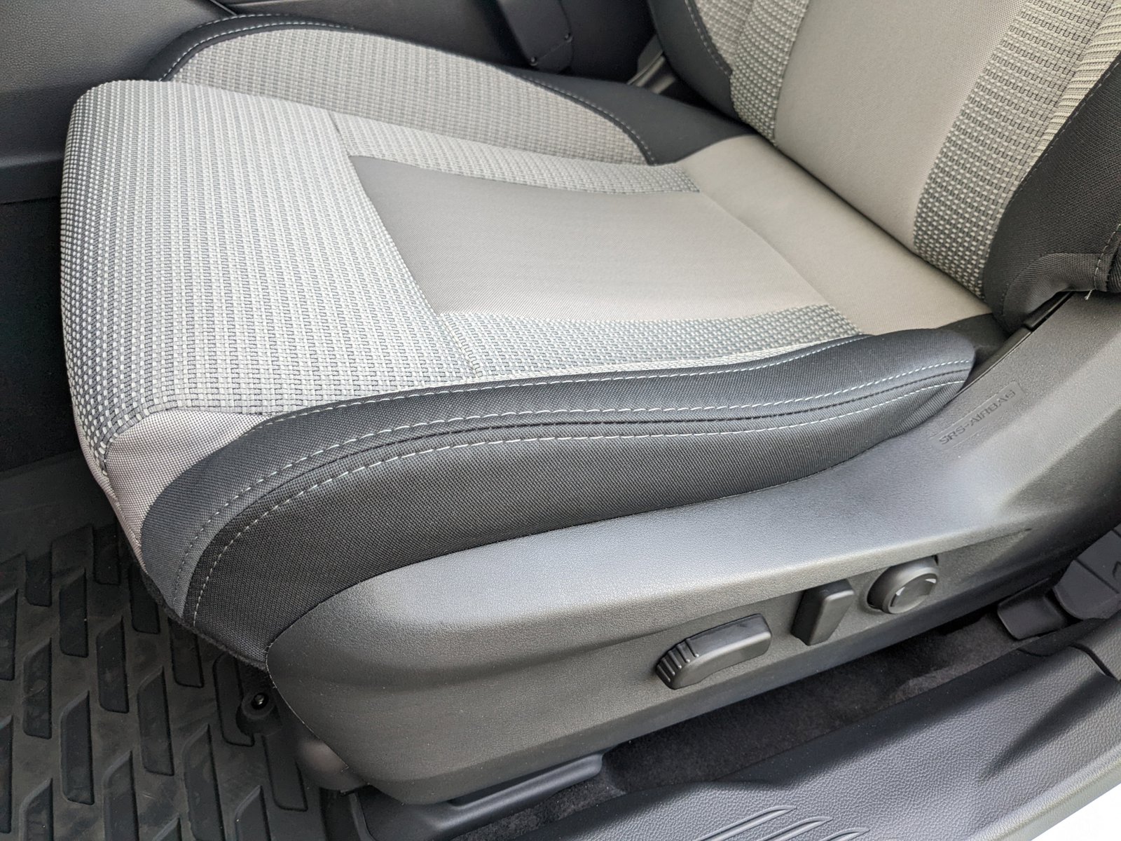 2025 Subaru Outback Premium photo 3