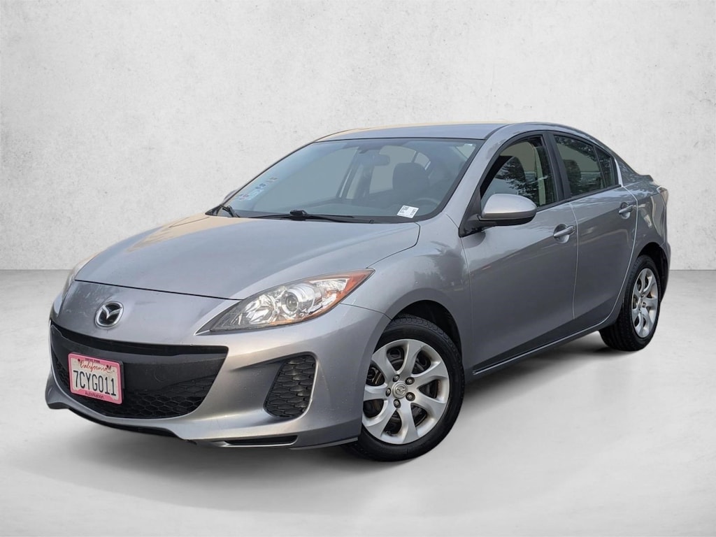 Used 2013 Mazda Mazda3 i SV Sedan