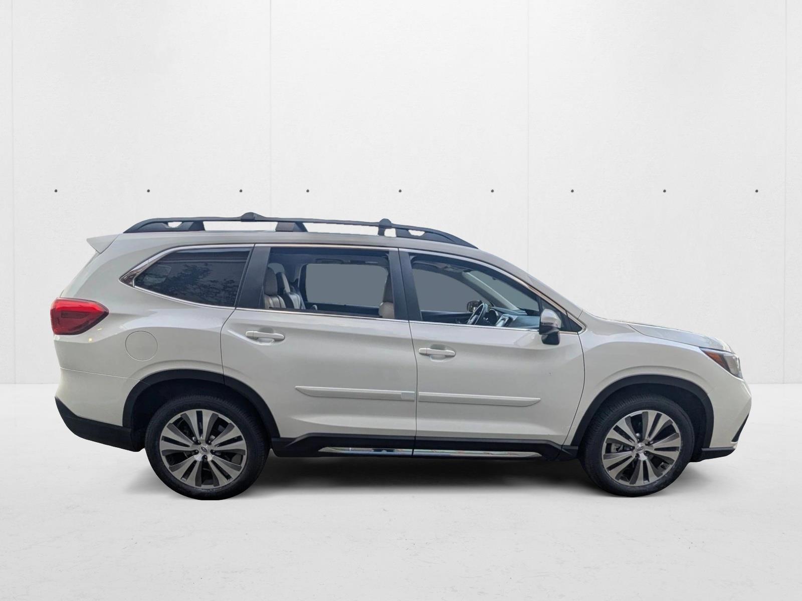 2022 Subaru Ascent Limited photo 4