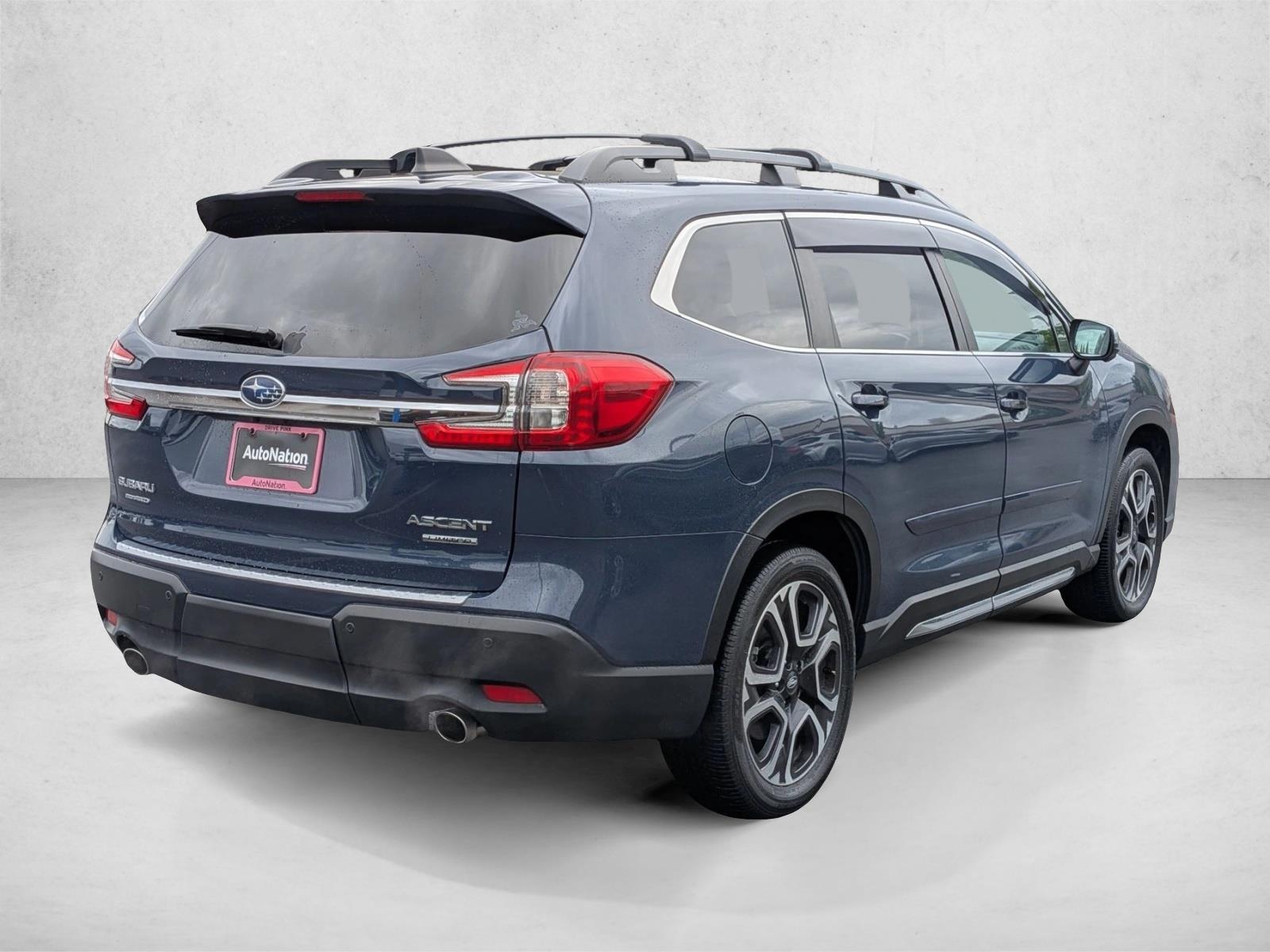 2023 Subaru Ascent Limited photo 4