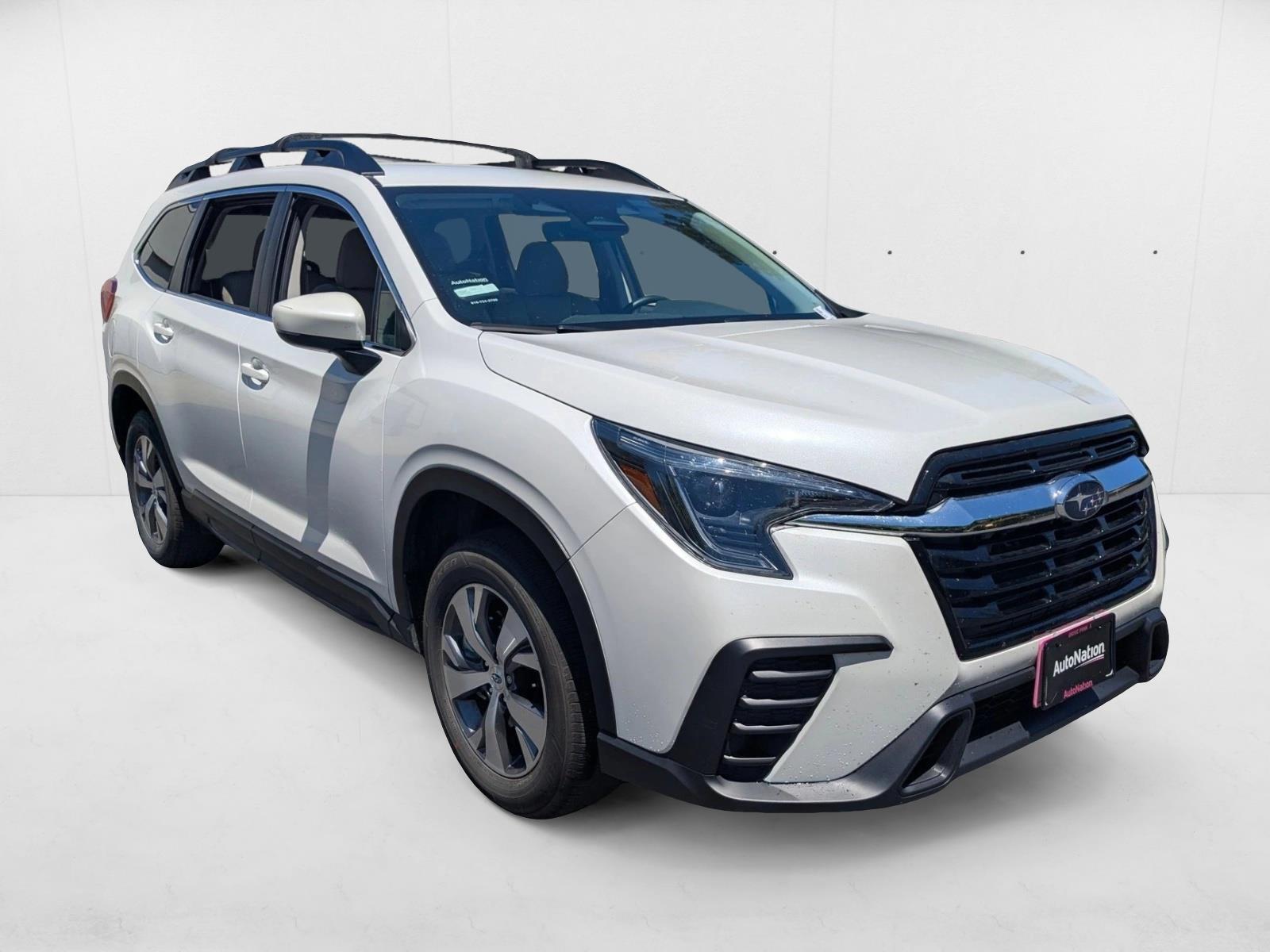 2024 Subaru Ascent Premium photo 3