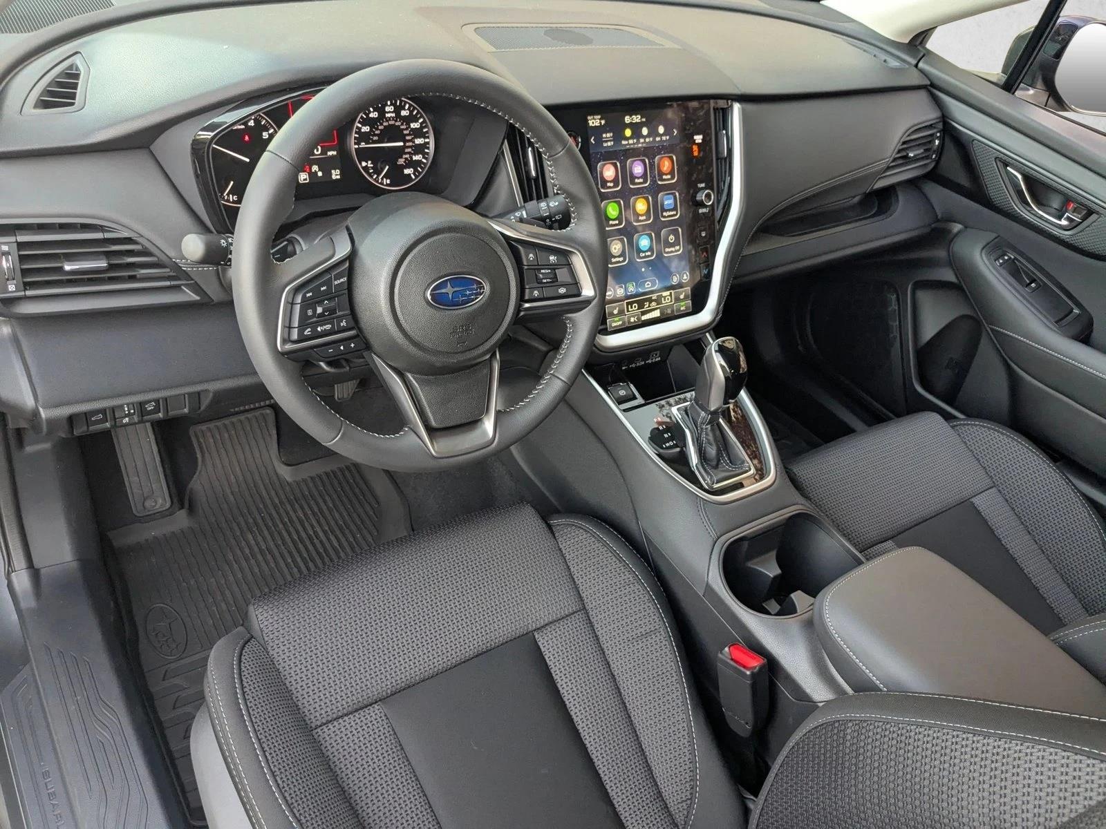 2025 Subaru Outback Premium photo 3