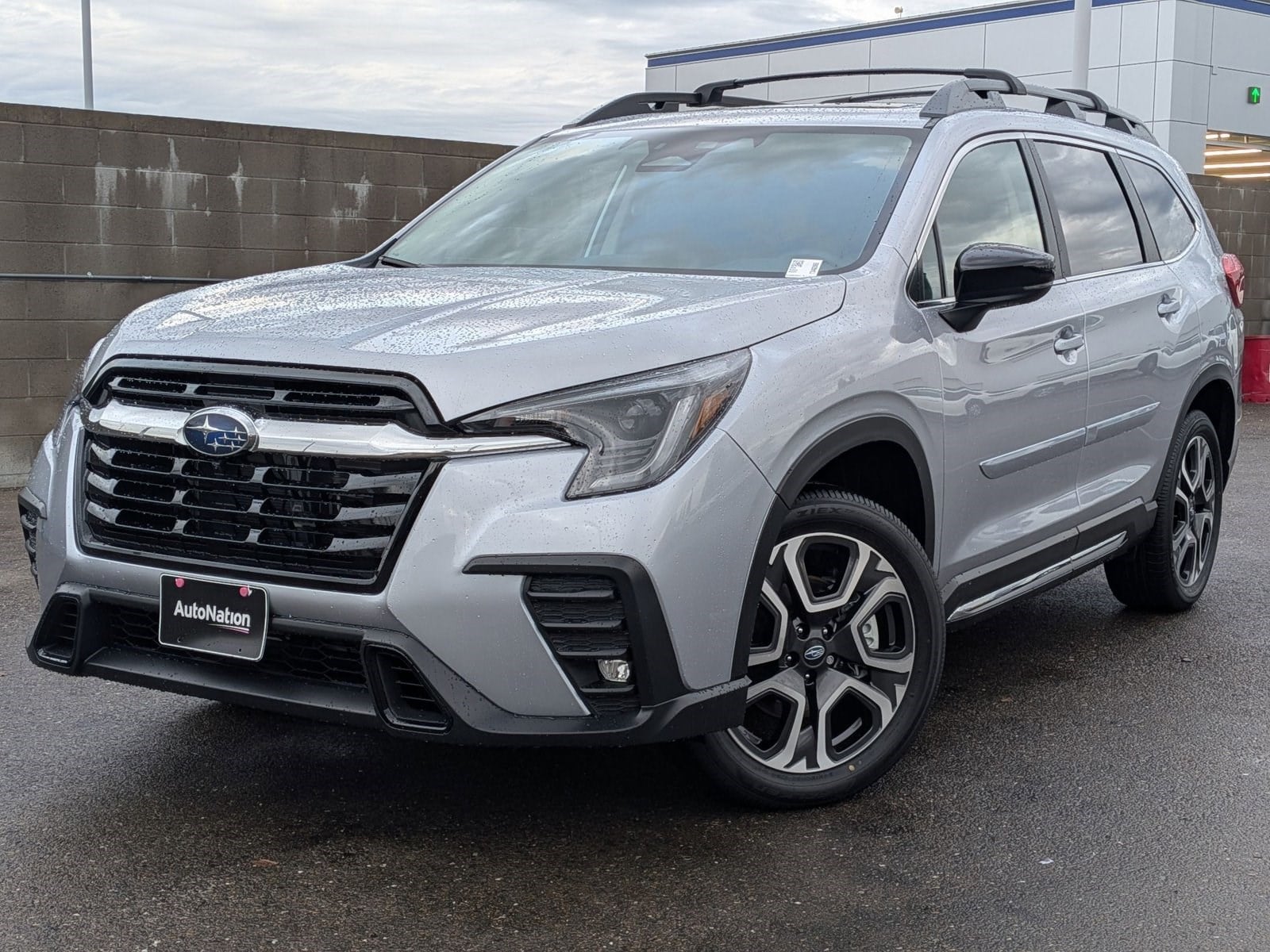 2026 Subaru Ascent Limited's photo