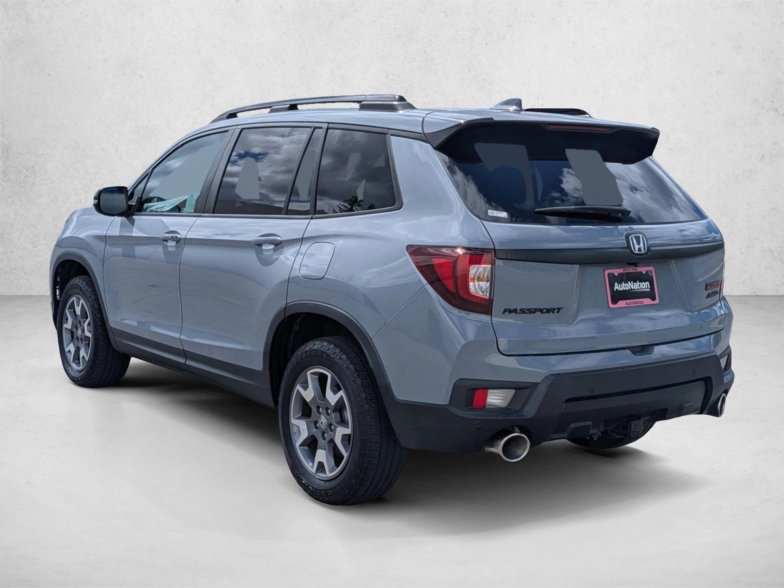 2023 Honda Passport TrailSport photo 3