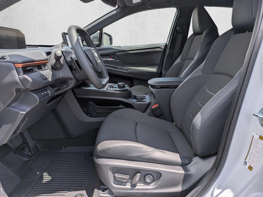 New 2026 Subaru Uncharted Premium FWD SUV