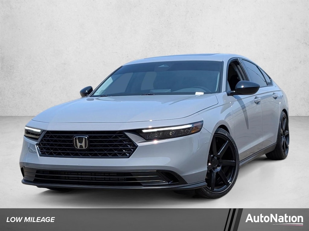 Used 2025 Honda Accord SE Sedan