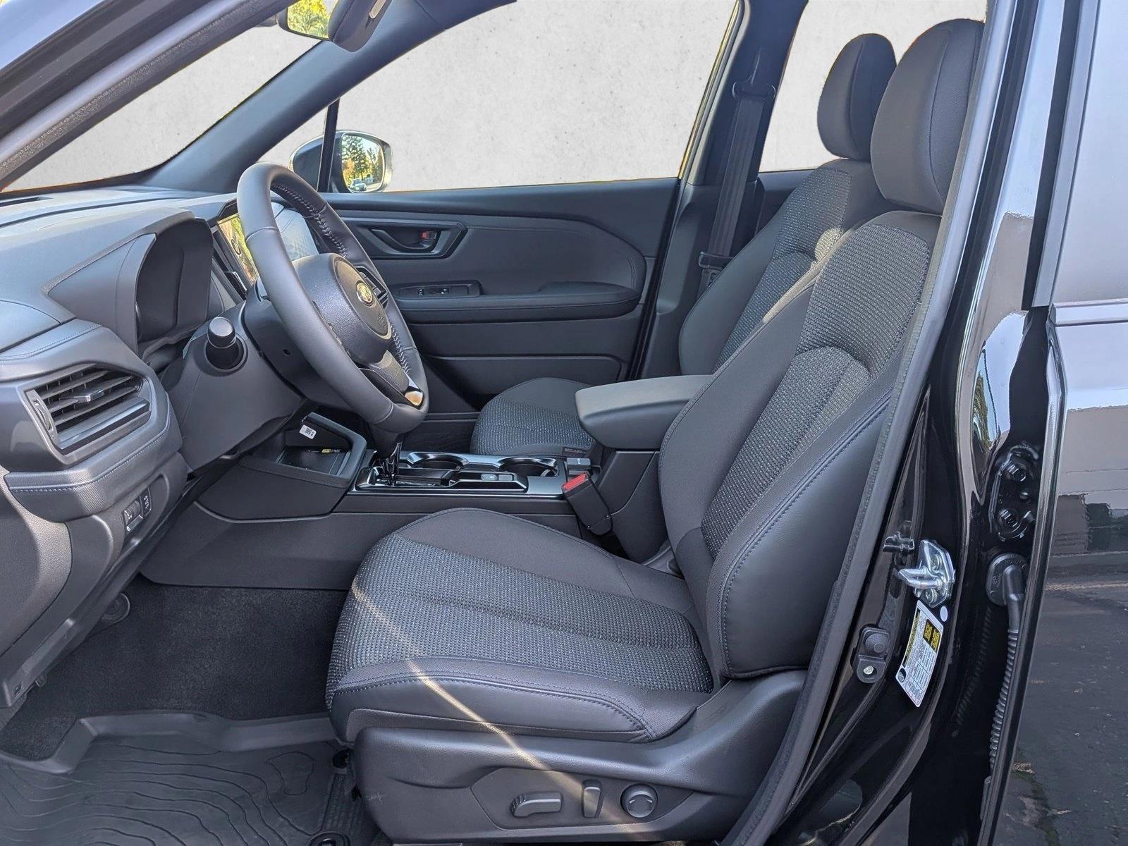 2026 Subaru Forester Premium photo 4