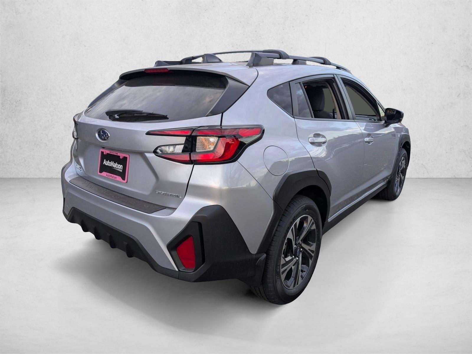2025 Subaru Crosstrek Premium photo 2