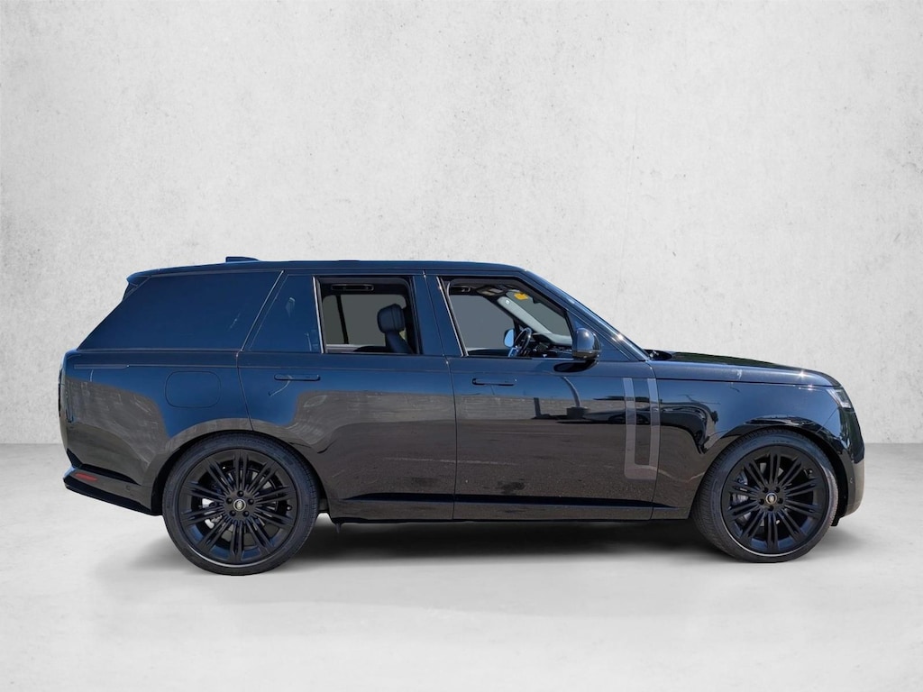 Used 2025 Land Rover Range Rover SE SUV