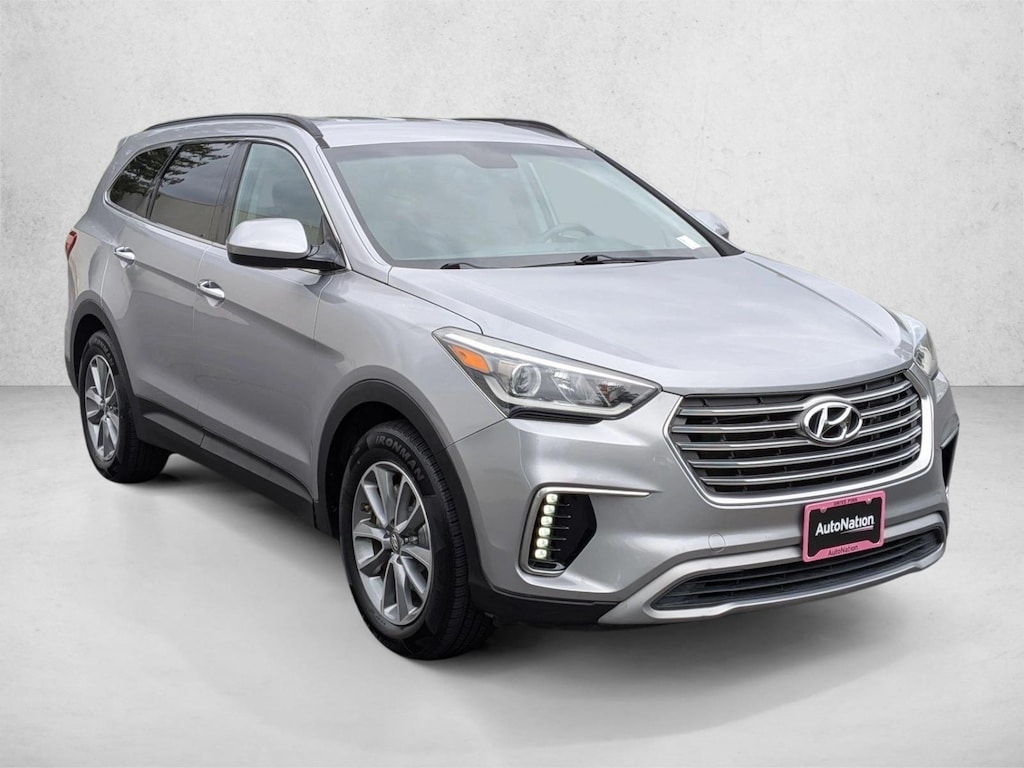 Used 2017 Hyundai Santa Fe SE SUV