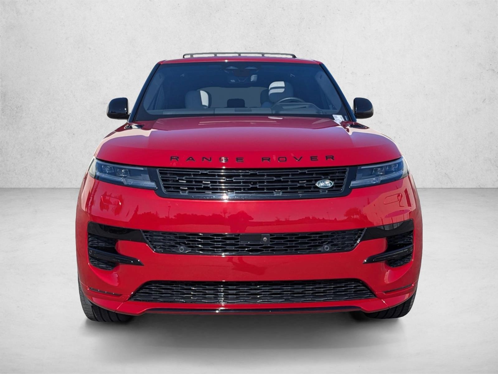 2023 Land Rover Range Rover Sport SE Dynamic photo 2