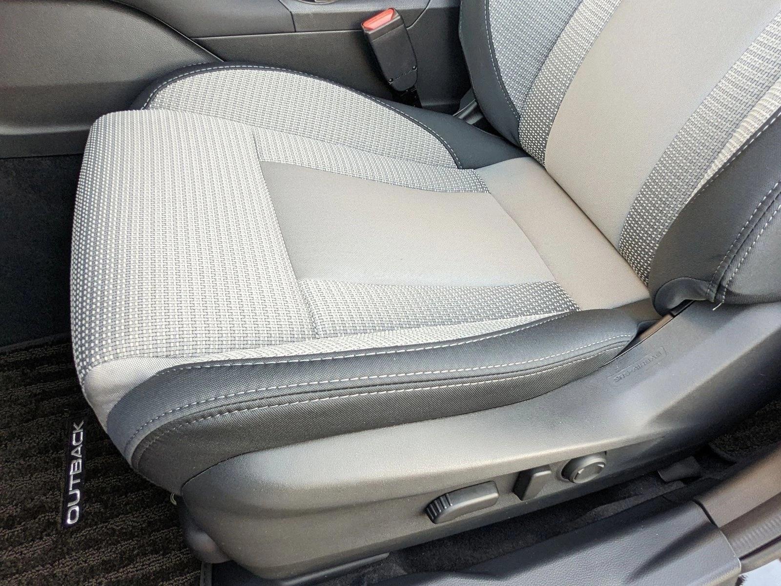 2025 Subaru Outback Premium photo 2