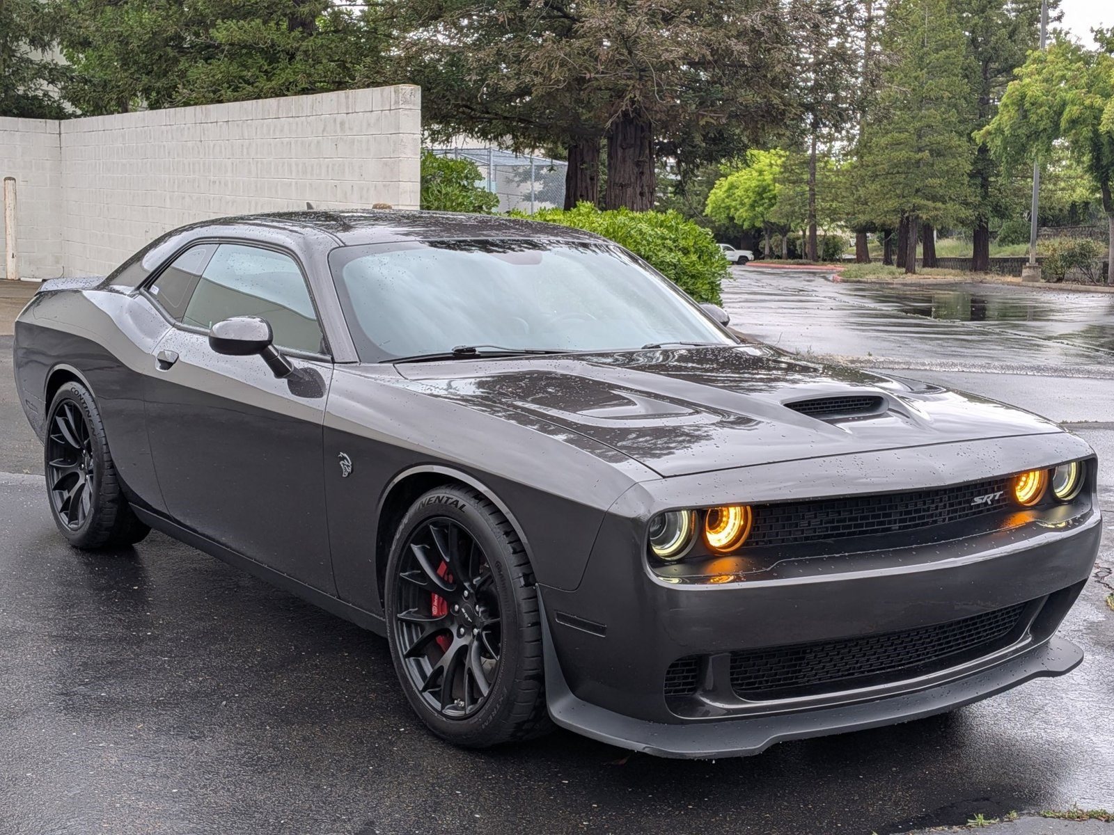 2016 Dodge Challenger SRT Hellcat photo 3