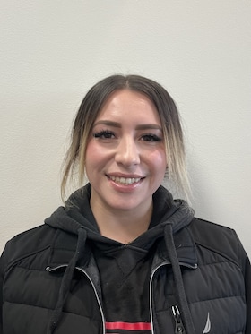 Staff member Jackie Acevedo from ID_1699031225e5