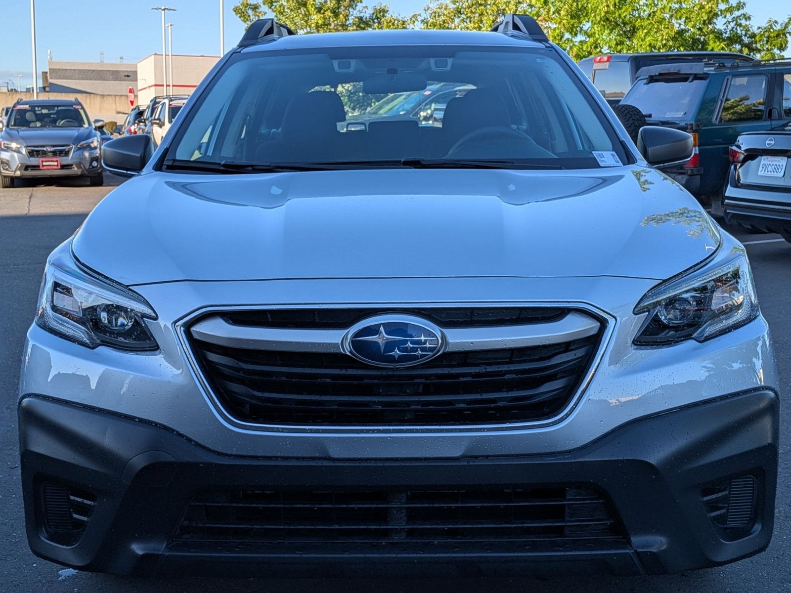 2021 Subaru Outback photo 2