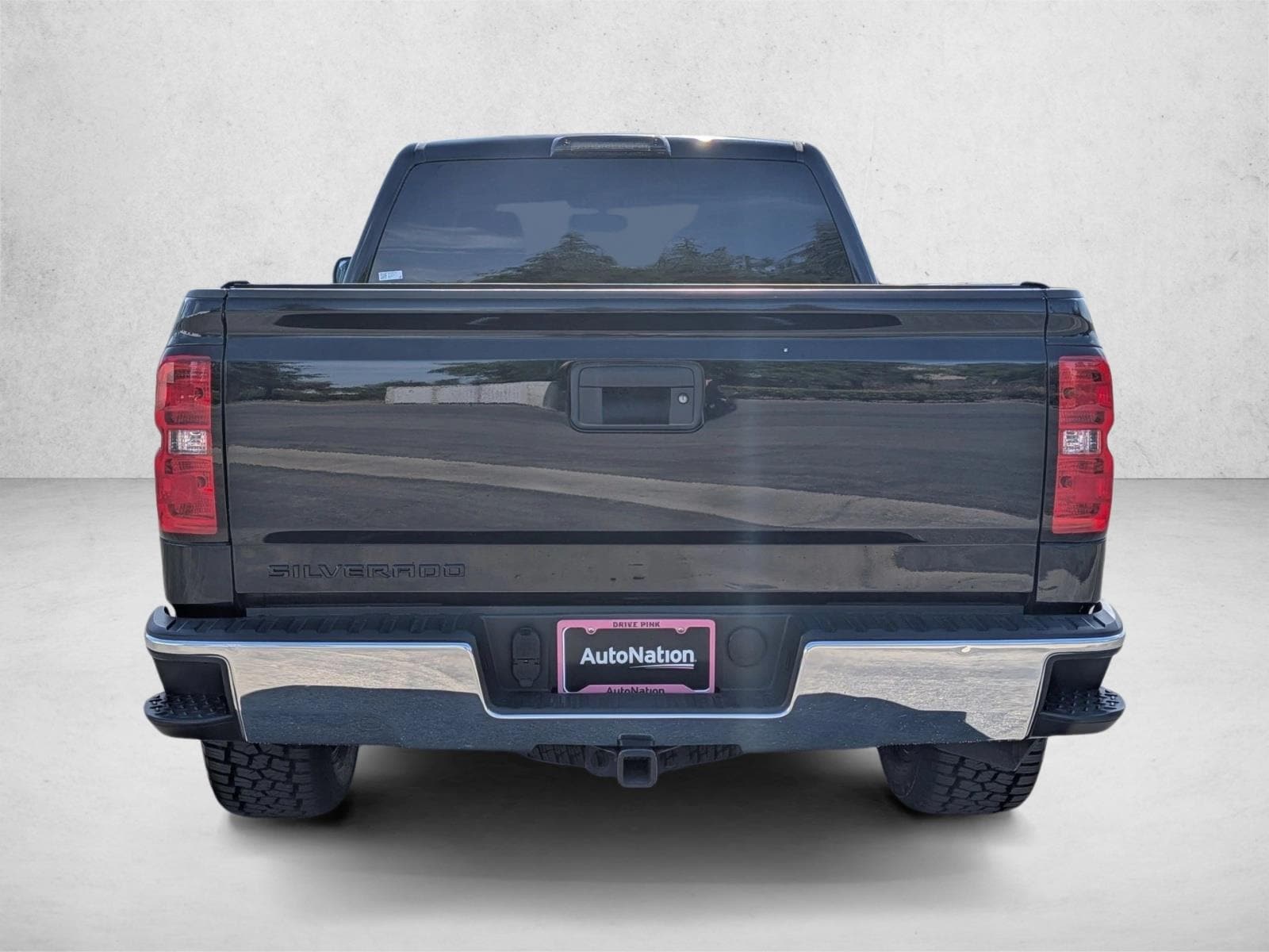 2017 Chevrolet Silverado 1500 LT photo 6