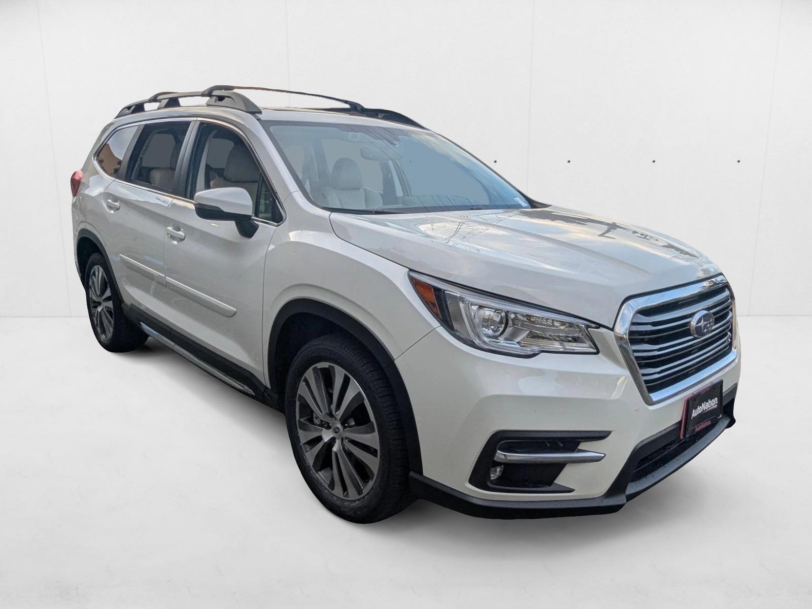 2022 Subaru Ascent Limited photo 3
