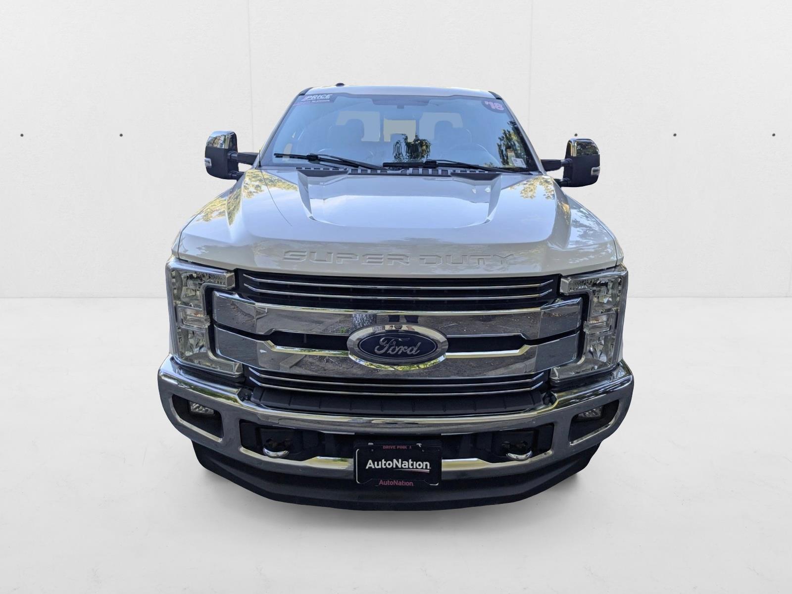 2018 Ford F-250 Lariat photo 2