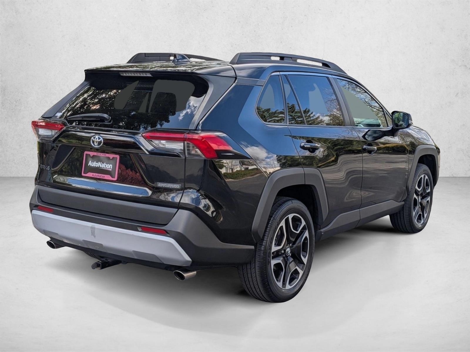 2019 Toyota RAV4 Adventure photo 5