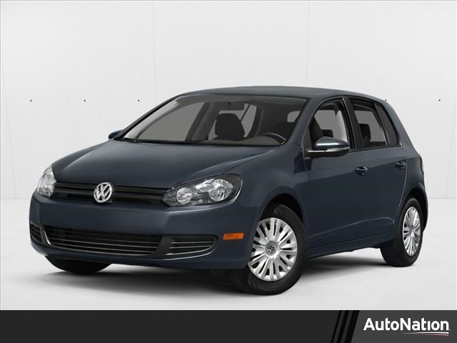2013 Volkswagen Golf's photo