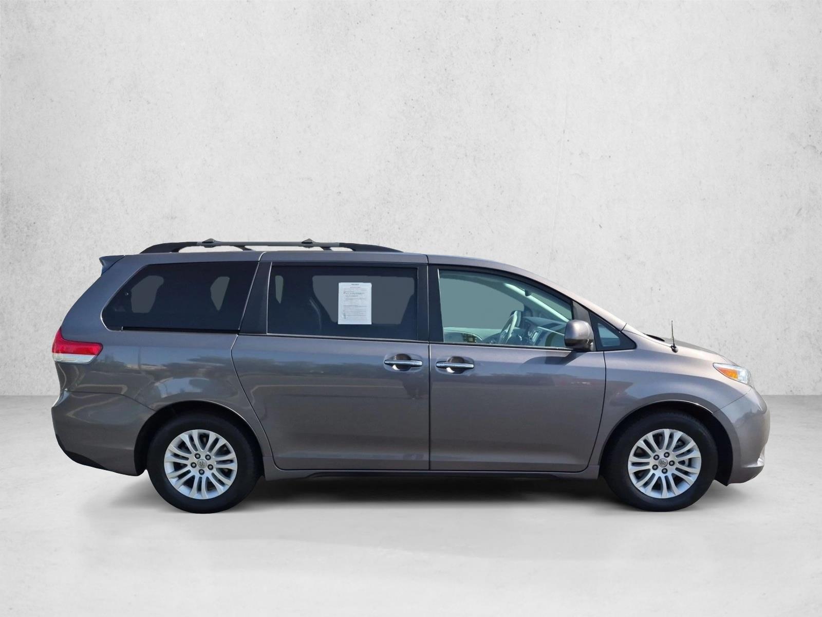 Used 2014 Toyota Sienna XLE Van
