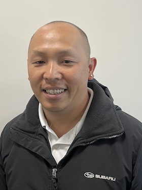 Staff member Cheng Xiong from ID_e9eac6baa7e3