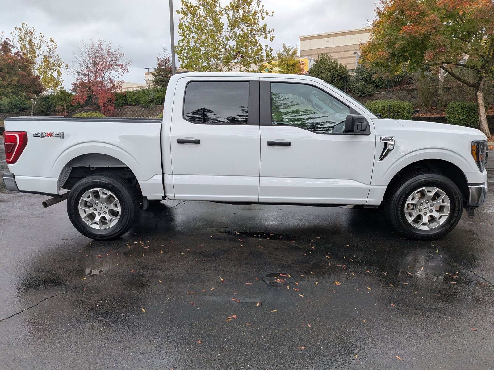 2023 Ford F-150 XLT photo 4