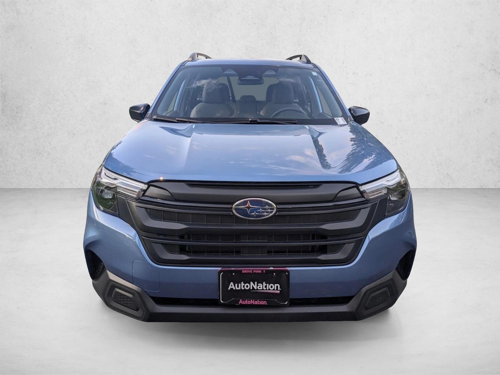 2025 Subaru Forester Base photo 2