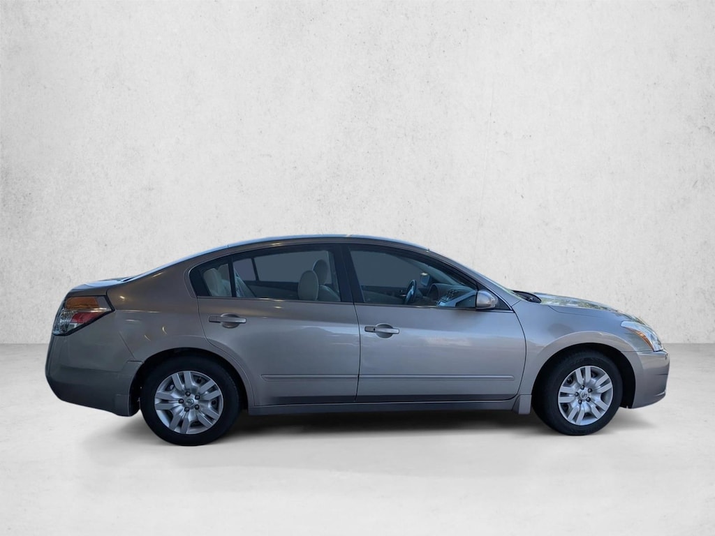 Used 2012 Nissan Altima 2.5 S Sedan