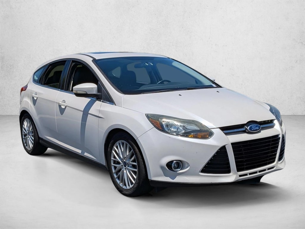 Used 2014 Ford Focus Titanium Hatchback