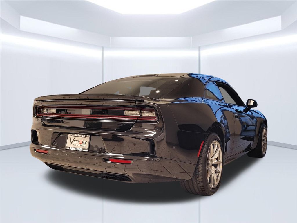 2026 Dodge Charger Daytona Scat Pack - Photo 3