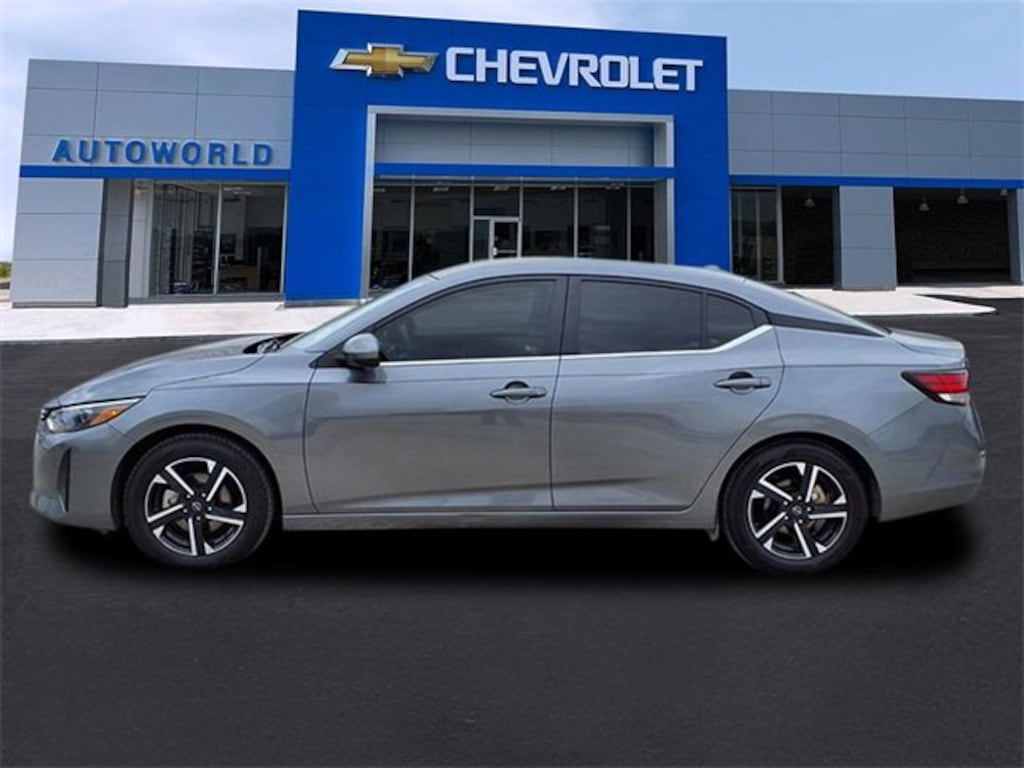 Used 2024 Nissan Sentra SV