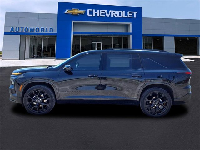 2025 Chevrolet Traverse RS photo 3