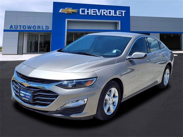 2023 Chevrolet Malibu 1LT photo 3
